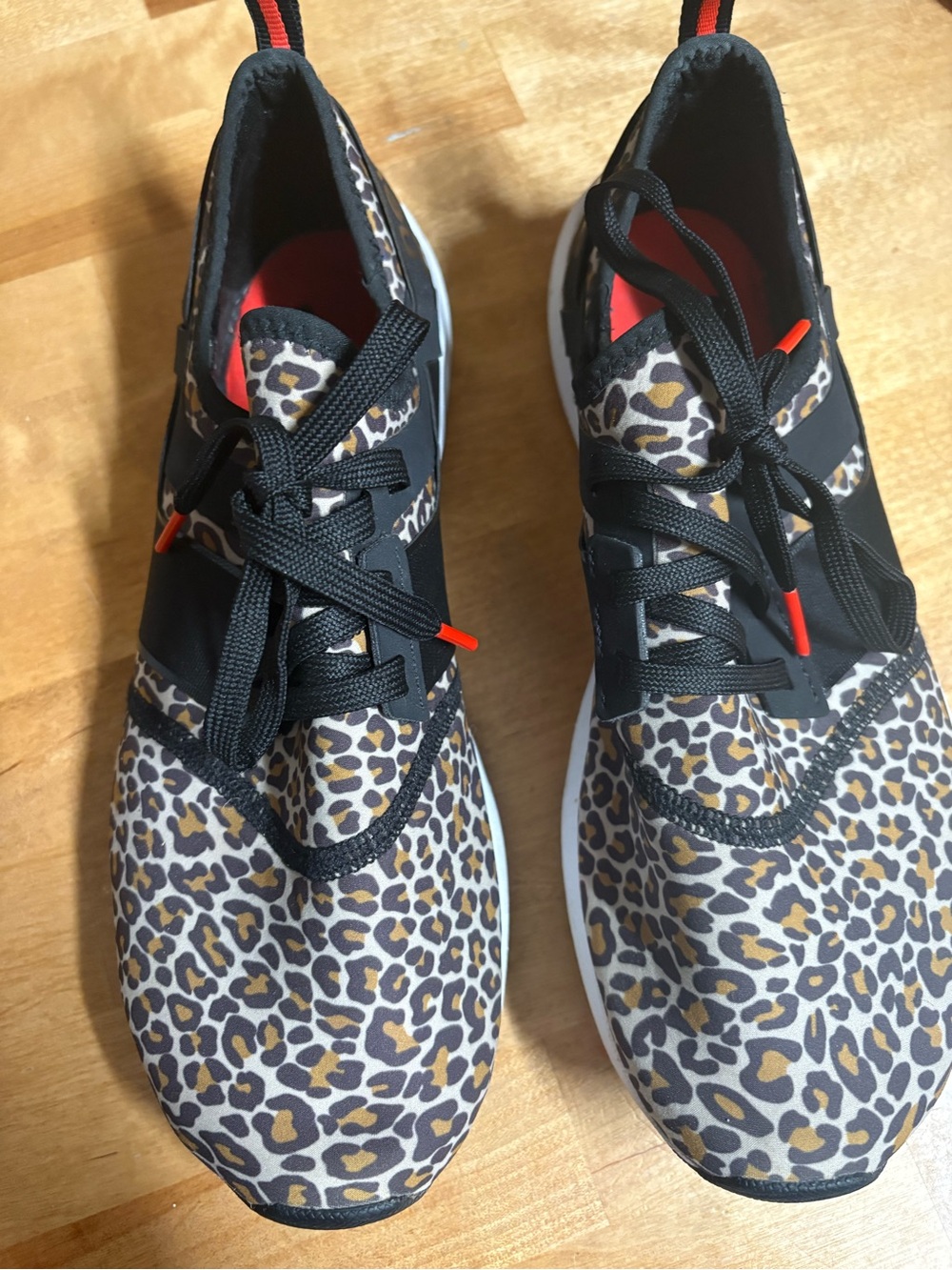 Women’s Leopard Print Athletic Sneakers - Black & Tan